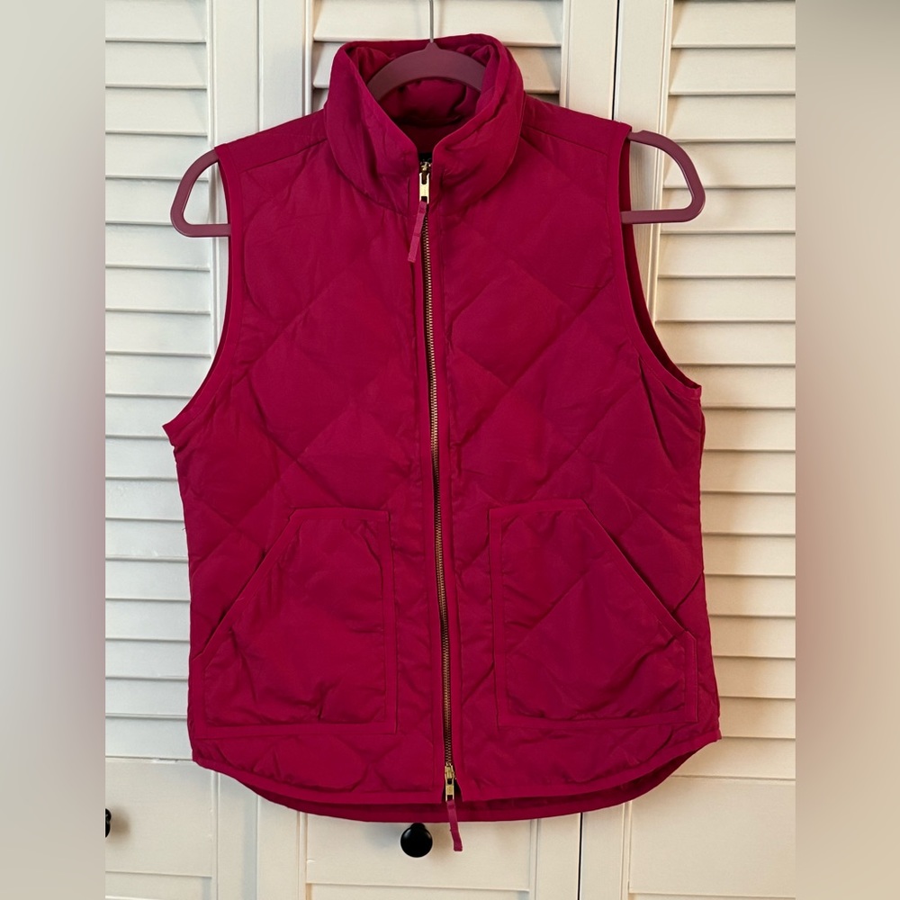 Perfect pink vest for all your Barbie themed parties 💗💕💗💕